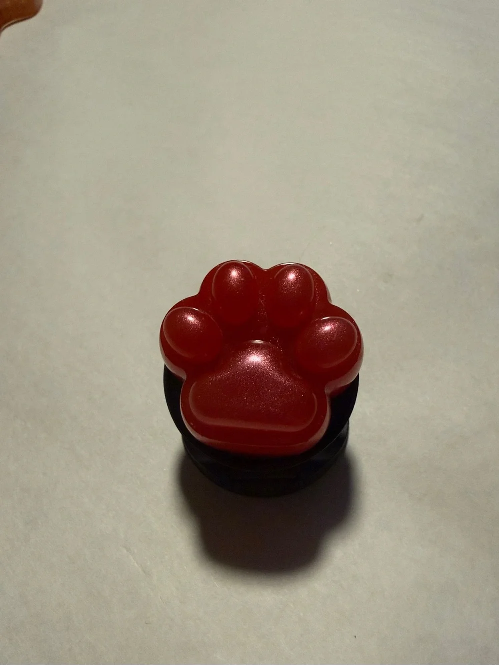 Red Shimmery Resin Paw Phone Grip - (Pop Socket type)